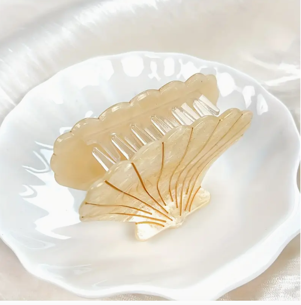 Sea Shell Claw Clip